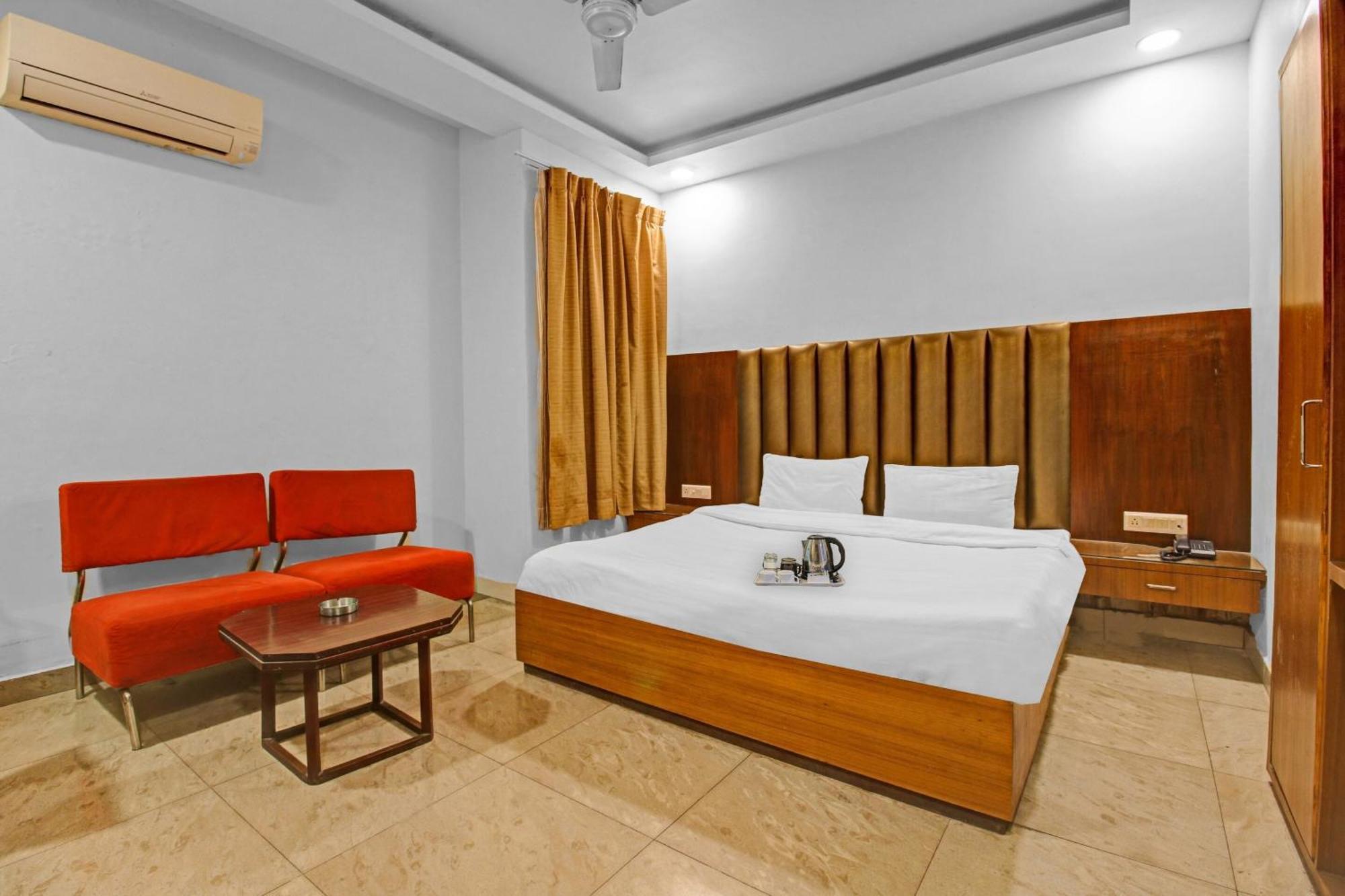Collection O Surya Hotel Bhopal Buitenkant foto